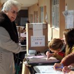 jubilada-votando